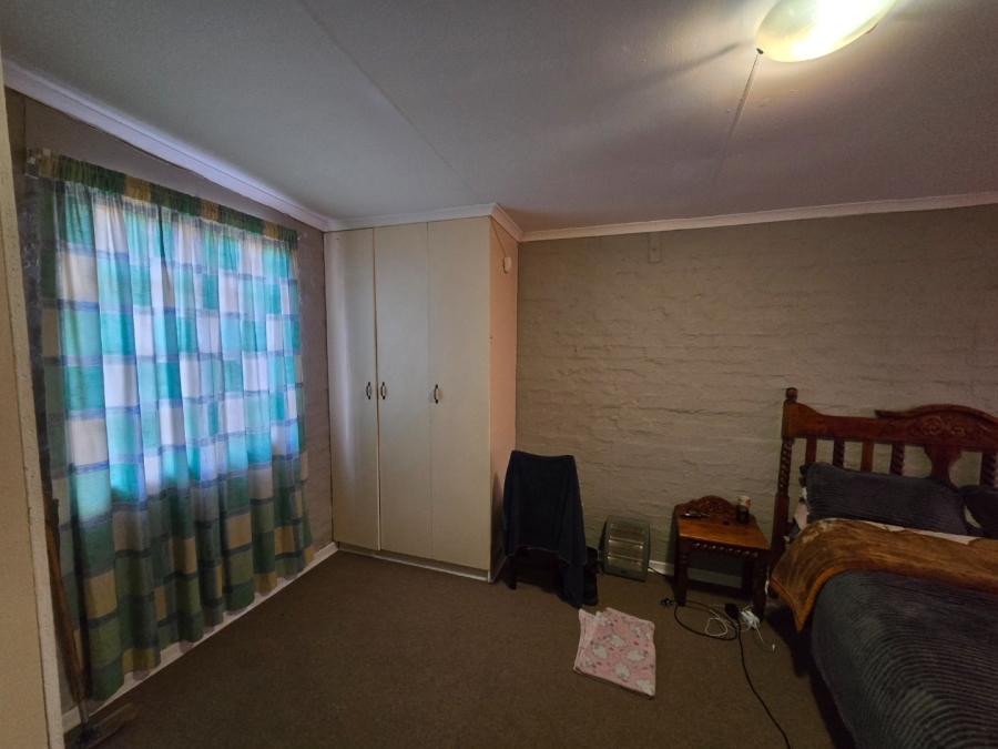 8 Bedroom Property for Sale in Bayswater Free State